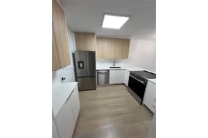 345 Ocean Dr APT 523, Miami Beach, FL 33139, - MLS#A11922096