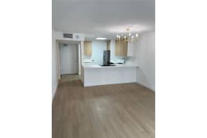 345 Ocean Dr APT 523, Miami Beach, FL 33139, - MLS#A11922096