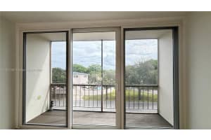 4501 NE 21st Ave APT 307, Fort Lauderdale, FL 33308, - MLS#A11922098