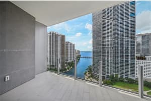 300 S Biscayne Boulevard Way 1907w, Miami