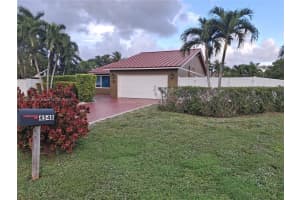 4548 Sw 28th Way Dania Beach, FL 33312 - MLS#A11922154