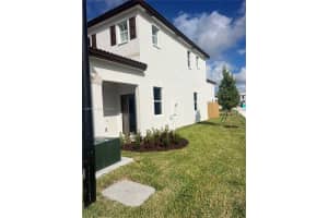 2633 Se 27th Dr, Homestead