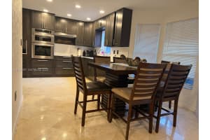 233 E Forest Oak Cir, Davie, FL 33325, - MLS#A11922187