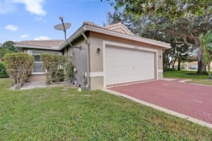 6305 Willoughby Cir, Lake Worth