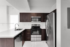 1 Curtiss Pkwy #317, Miami Springs, FL 33166, - MLS#A11922221