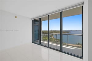 Blue on the Bay, 601 NE 36th St APT 1511, Miami, FL 33137, - MLS#A11922238