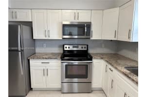 141 NE 10th Ave APT 18B, Hallandale Beach, FL 33009, - MLS#A11922247