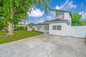 1165 SW 4th Terrace, Pompano Beach, FL 33060, - MLS#A11922252