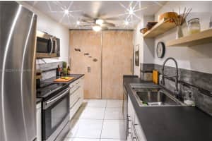 4330 Hillcrest Dr 804 Hollywood, FL 33021 - MLS#A11922261