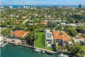 9064 Bay Dr, Surfside, FL 33154, - MLS#A11922277