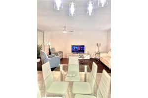 300 Layne Blvd 303, Hallandale Beach 300 Layne Blvd 303, Hallandale Beach