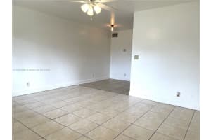 2121 Ne 40th Ct 2 Lighthouse Point, FL 33064 - MLS#A11922298