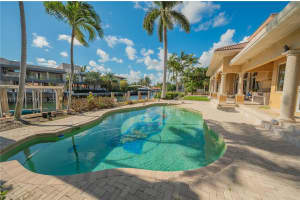 3220 Ne 165th St North Miami Beach, FL 33160 - MLS#A11922301