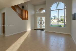 1308 Sw 181st Ave Pembroke Pines, FL 33029 - MLS#A11922319