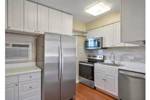 10281 E Bay Harbor Dr APT A5, Bay Harbor Islands, FL 33154, - MLS#A11922329