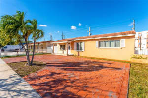 6841 SW 1st St, Miami, FL 33144, - MLS#A11922336