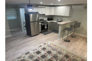 MLS# A11922338, Miami, Florida 33187