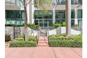 6000 Collins Ave APT 132, Miami Beach, FL 33140, - MLS#A11922342