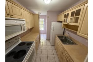 7355 W 4th Ave APT 214, Hialeah, FL 33014, - MLS#A11922348