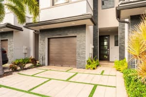 15824 NW 91st Ct #0, Miami Lakes, FL 33018, - MLS#A11922370