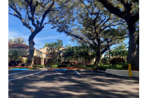 9420 Poinciana Pl 214 Davie, FL 33324 - MLS#A11922379