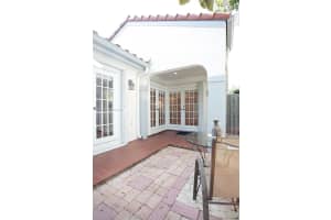 1361 Cottonwood Cir, Weston, FL 33326, - MLS#A11922397