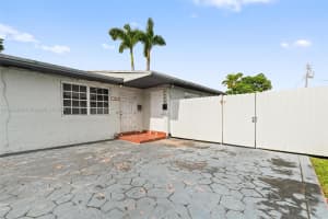 11441 Sw 2nd St 11443 Sweetwater, FL 33174 - MLS#A11922398