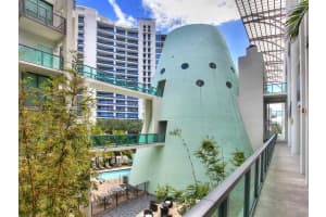 6000 Collins Ave 521, Miami Beach