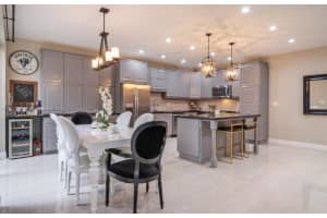 1140 Chestnut Ln #1140, Hollywood, FL 33019, - MLS#A11922502