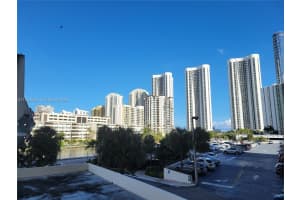 300 Bayview Dr 201 Sunny Isles Beach, FL 33160 - MLS#A11922539