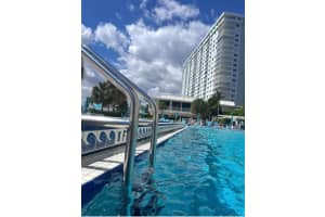 300 Bayview Dr 201 Sunny Isles Beach, FL 33160 - MLS#A11922539