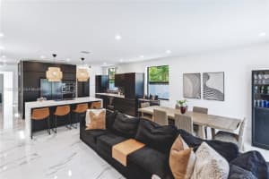 2320 Sw 14th St Miami, FL 33145 - MLS#A11922550