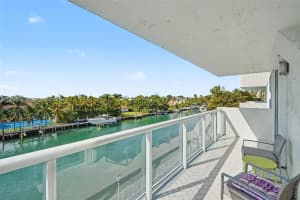 10000 W Bay Harbor Dr APT 303, Bay Harbor Islands, FL 33154, - MLS#A11922555