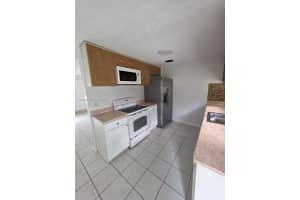 MLS# A11922574, Hollywood, Florida 33021