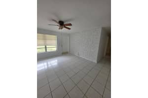 MLS# A11922574, Hollywood, Florida 33021