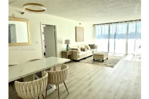 20515 E Country Club Dr APT 245, Aventura, FL 33180, - MLS#A11922601