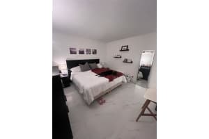 2970 Ne 16th Ave 111, Oakland Park