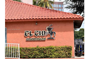 5201 NW 7th St APT 212, Miami, FL 33126, - MLS#A11922619