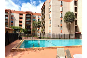 5201 NW 7th St APT 212, Miami, FL 33126, - MLS#A11922619