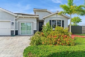 16033 Sw 277th St Homestead, FL 33031 - MLS#A11922652