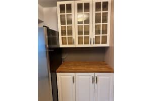 9500 W Bay Harbor Dr APT 7H, Bay Harbor Islands, FL 33154, - MLS#A11922671