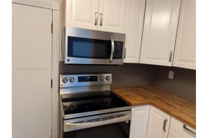 9500 W Bay Harbor Dr APT 7H, Bay Harbor Islands, FL 33154, - MLS#A11922671