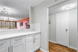 600 Parkview Dr Apartment 217, Hallandale Beach, FL 33009, - MLS#A11922672