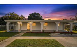 10220 SW 178th St, Miami, FL 33157, - MLS#A11922673