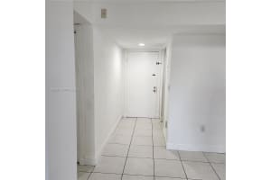 8075 Sw 107th Ave 215, Miami
