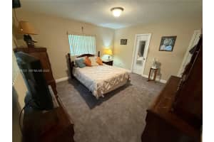 7508 Hayes St Hollywood, FL 33024 - MLS#A11922722