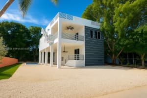 365 Buttonwood Shores Dr, Key Largo, FL 33037, - MLS#A11922755