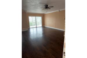 4042 Nw 19th St 305, Lauderhill