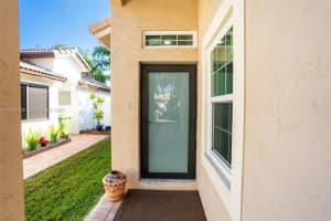 17082 NW 11th St, Pembroke Pines, FL 33028, - MLS#A11922790