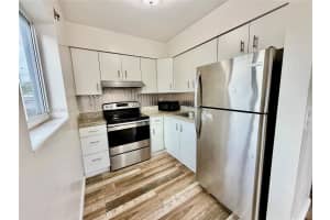 1821 N 17th Ct APT 21, Hollywood, FL 33020, - MLS#A11922797